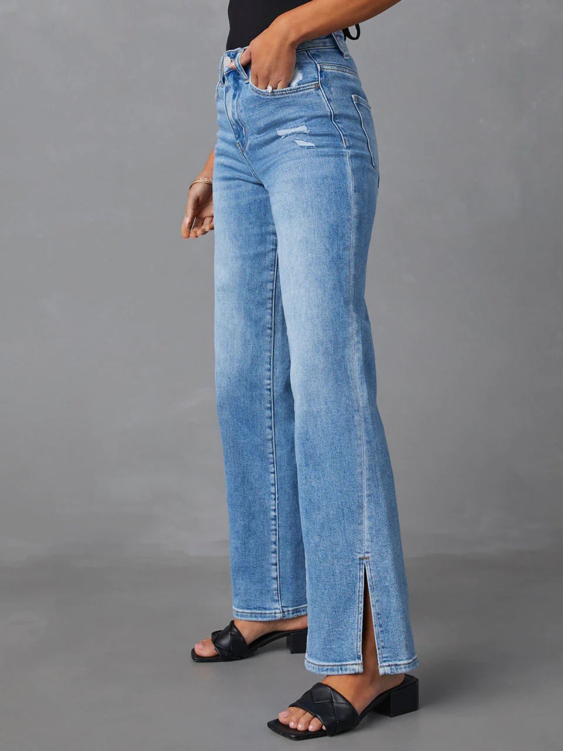 Slit Buttoned Jeans with Pockets - TRENDMELO