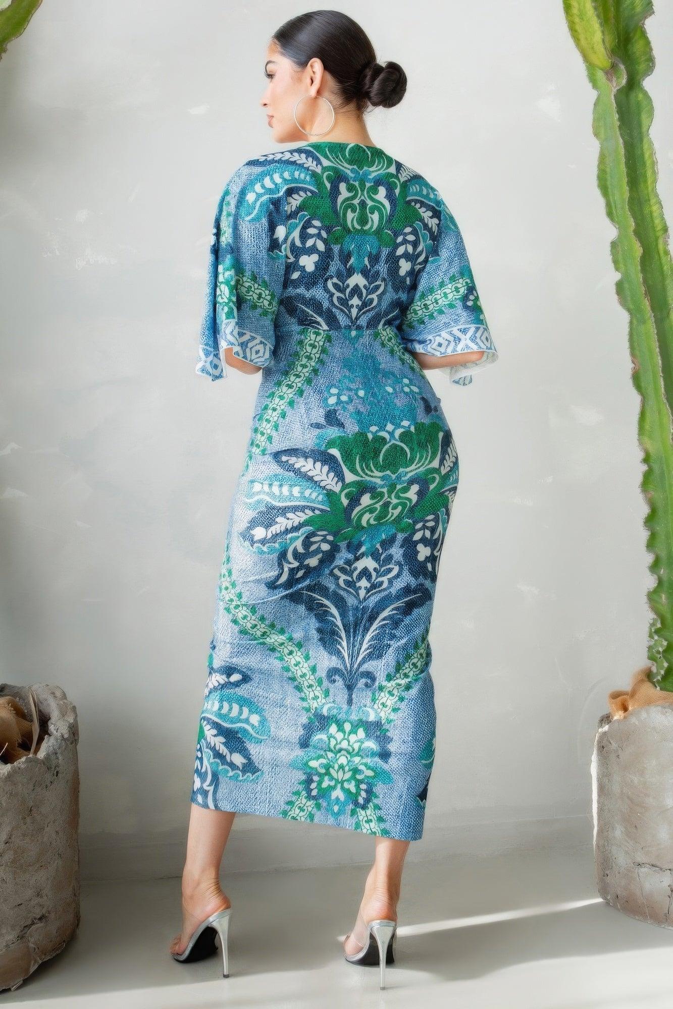 Trendmelo Front Ruched V-neck Midi Dress