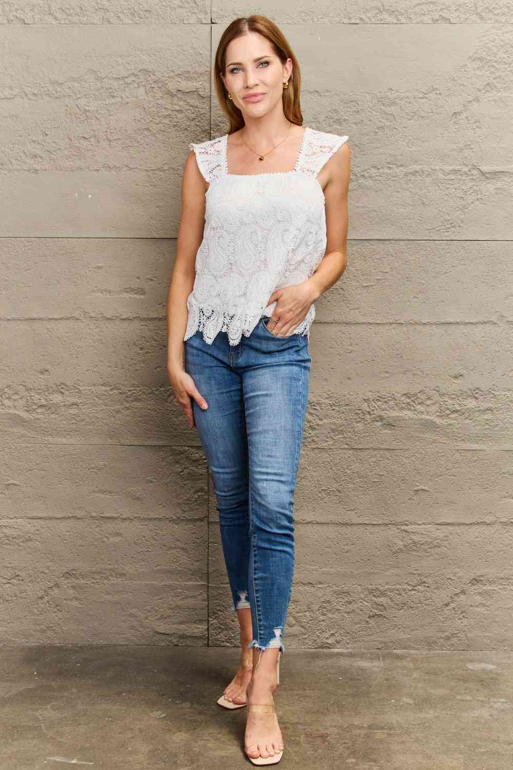 Lace Detail Square Neck Tank Top - TRENDMELO