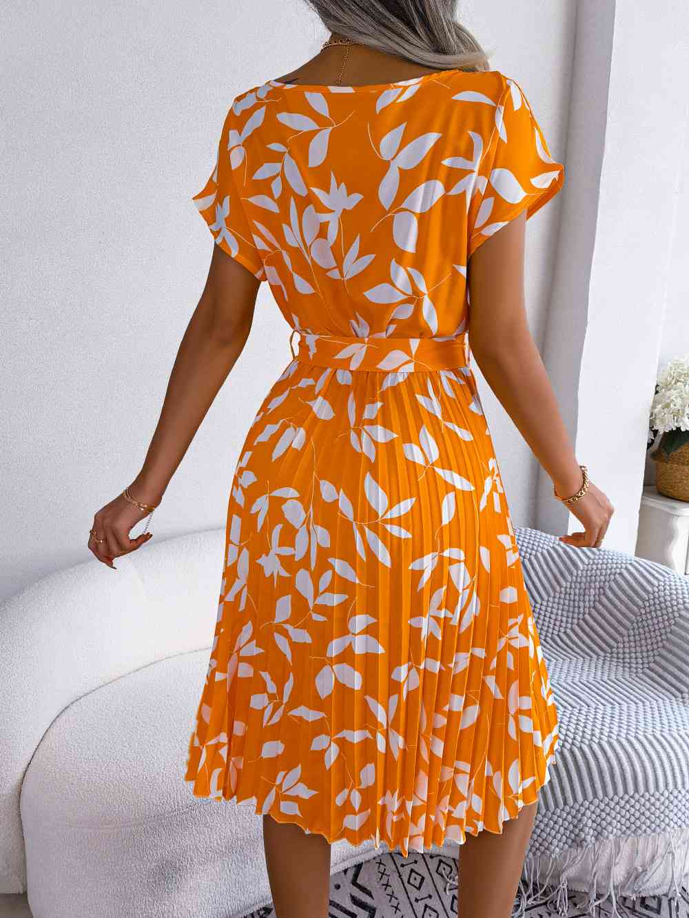 Printed Round Neck Short Sleeve Pleated Dress - TRENDMELO