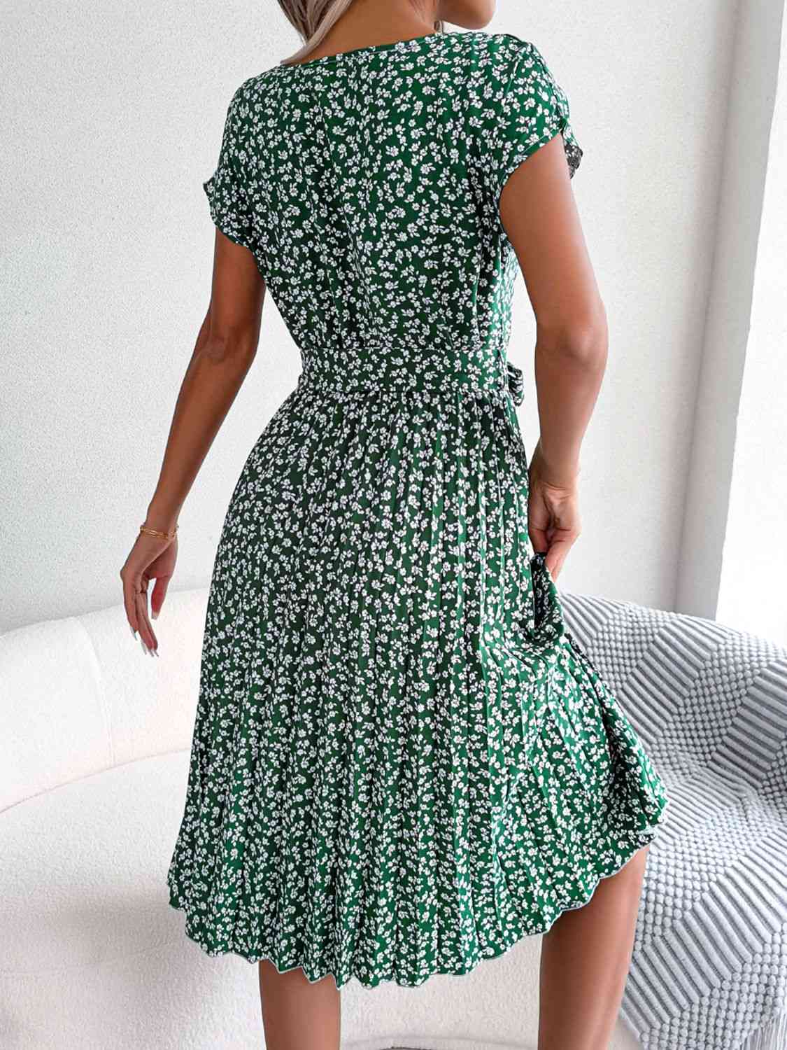 Ditsy Floral Pleated Belted Dress - TRENDMELO