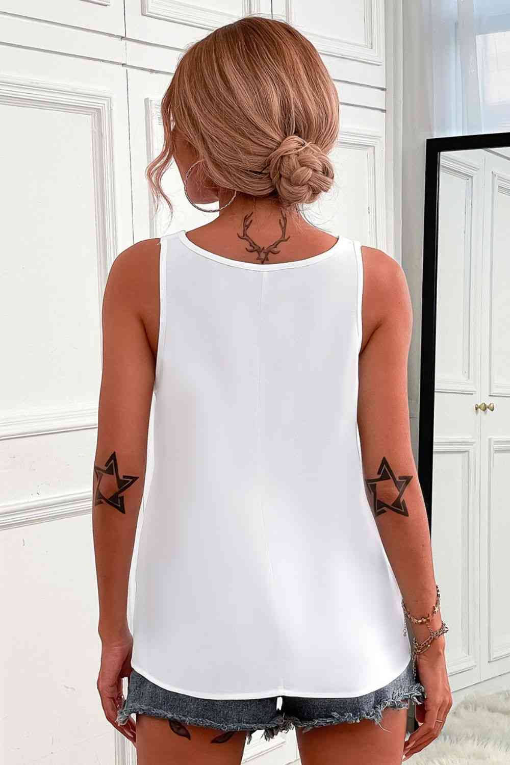 Half-Zip Scoop Neck Tank - TRENDMELO