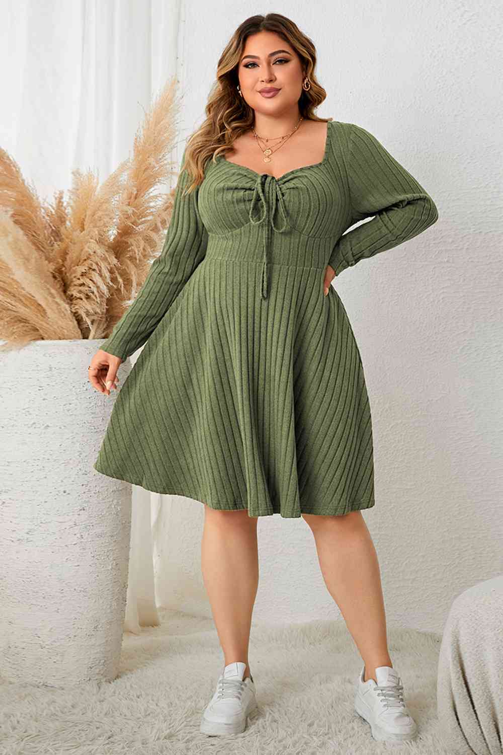 Plus Size Sweetheart Neck Long Sleeve Ribbed Dress - TRENDMELO