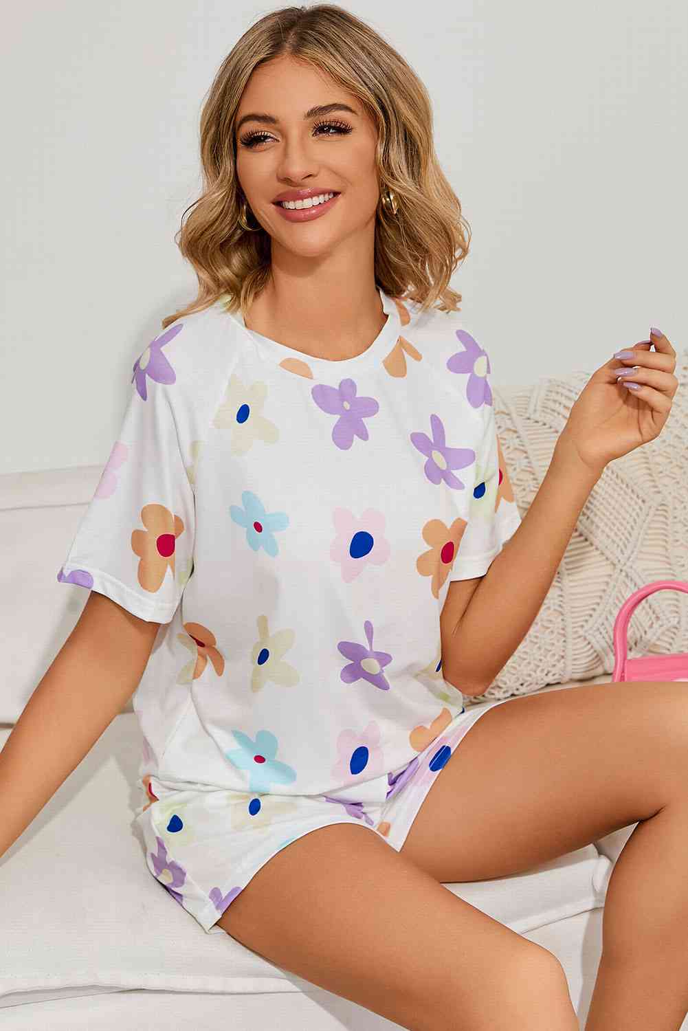 Floral Round Neck Raglan Sleeve Top and Shorts Lounge Set - TRENDMELO