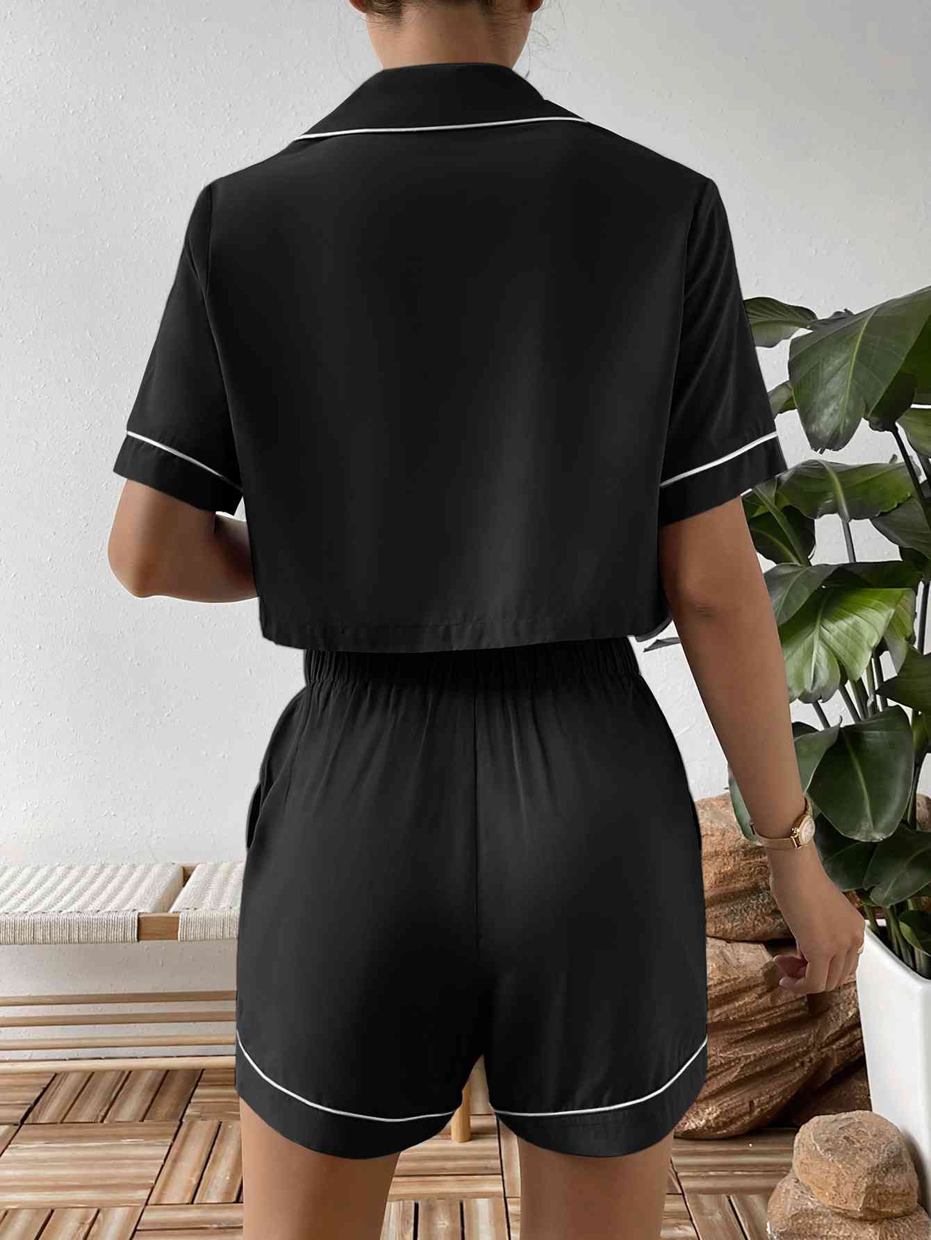 Contrast Lapel Collar Cropped Shirt and Shorts Lounge Set - TRENDMELO
