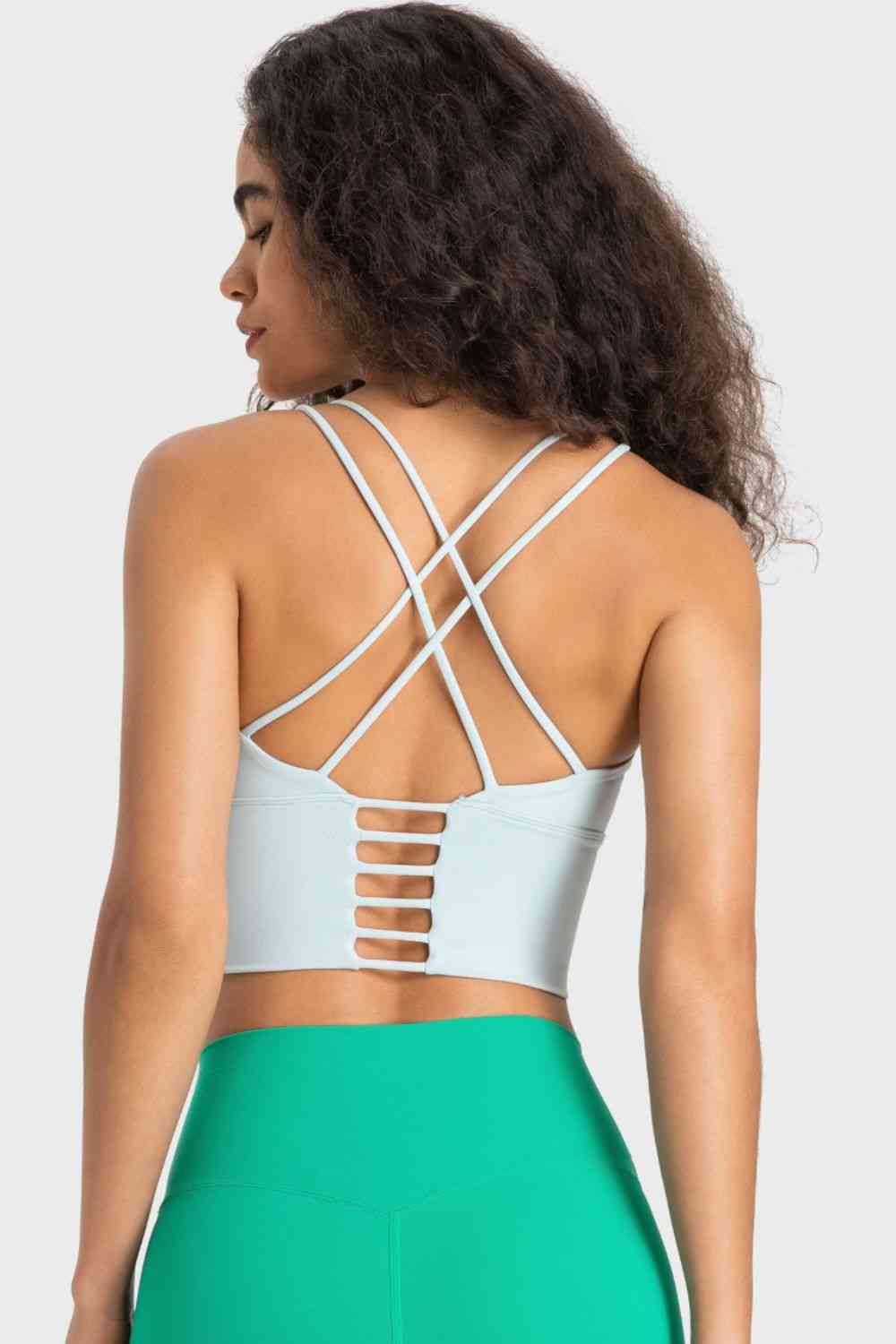 Crisscross Back Ladder Detail Sports Bra - TRENDMELO