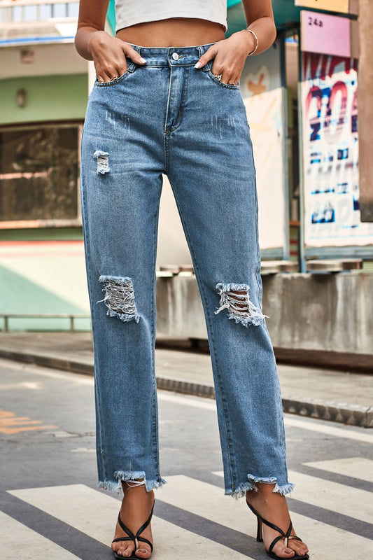 Distressed Buttoned Loose Fit Jeans - TRENDMELO