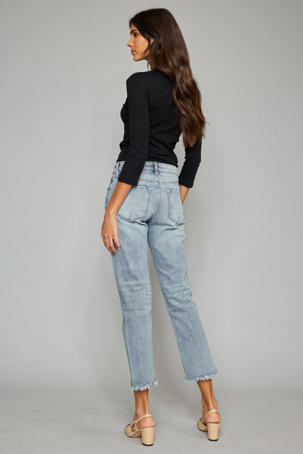 Kancan High Waist Button Fly Raw Hem Cropped Straight Jeans - TRENDMELO