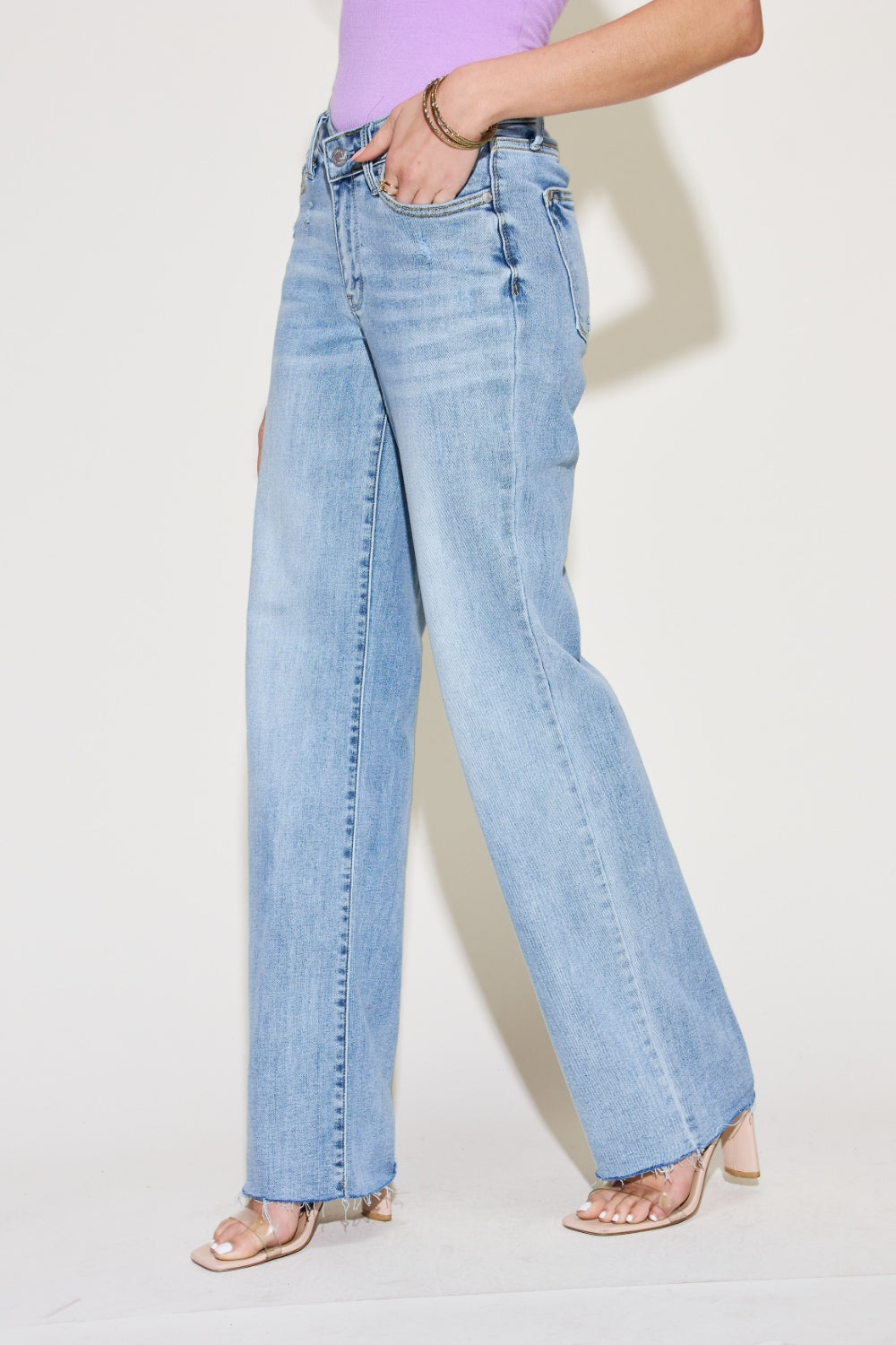 Judy Blue Full Size V Front Waistband Straight Jeans - TRENDMELO