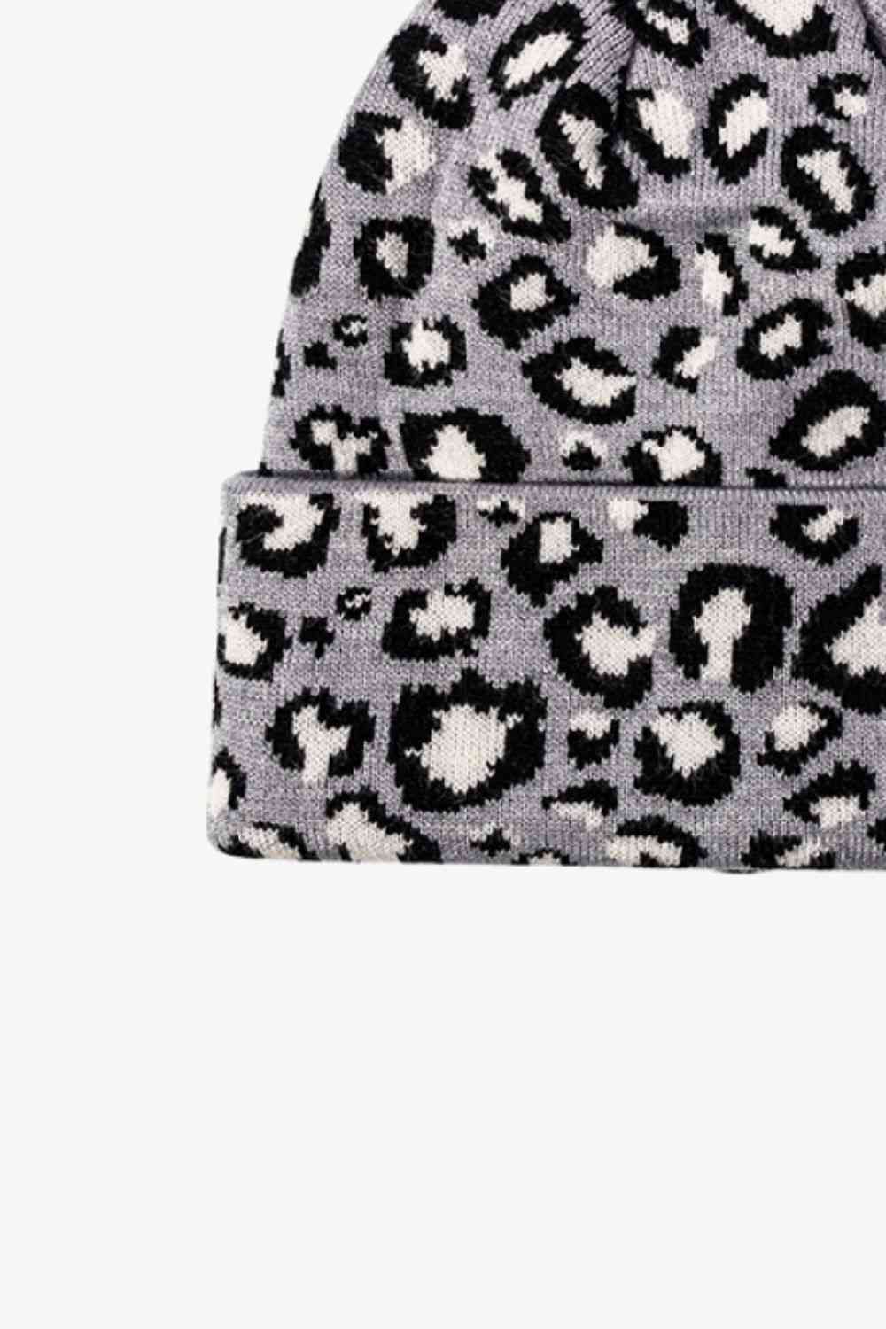 Leopard Pattern Cuffed Beanie - TRENDMELO