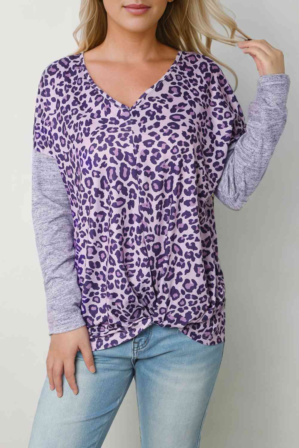 Leopard V-Neck Long Sleeve T-Shirt - TRENDMELO