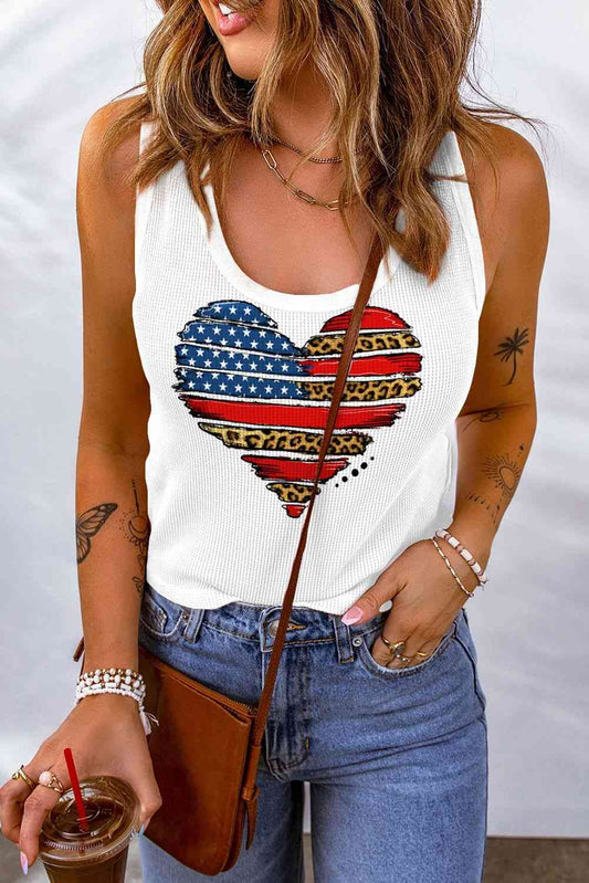 Star and Stripe Heart Graphic Scoop Neck Tank - TRENDMELO
