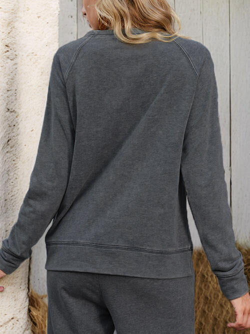 Round Neck Long Sleeve Sweatshirt - TRENDMELO