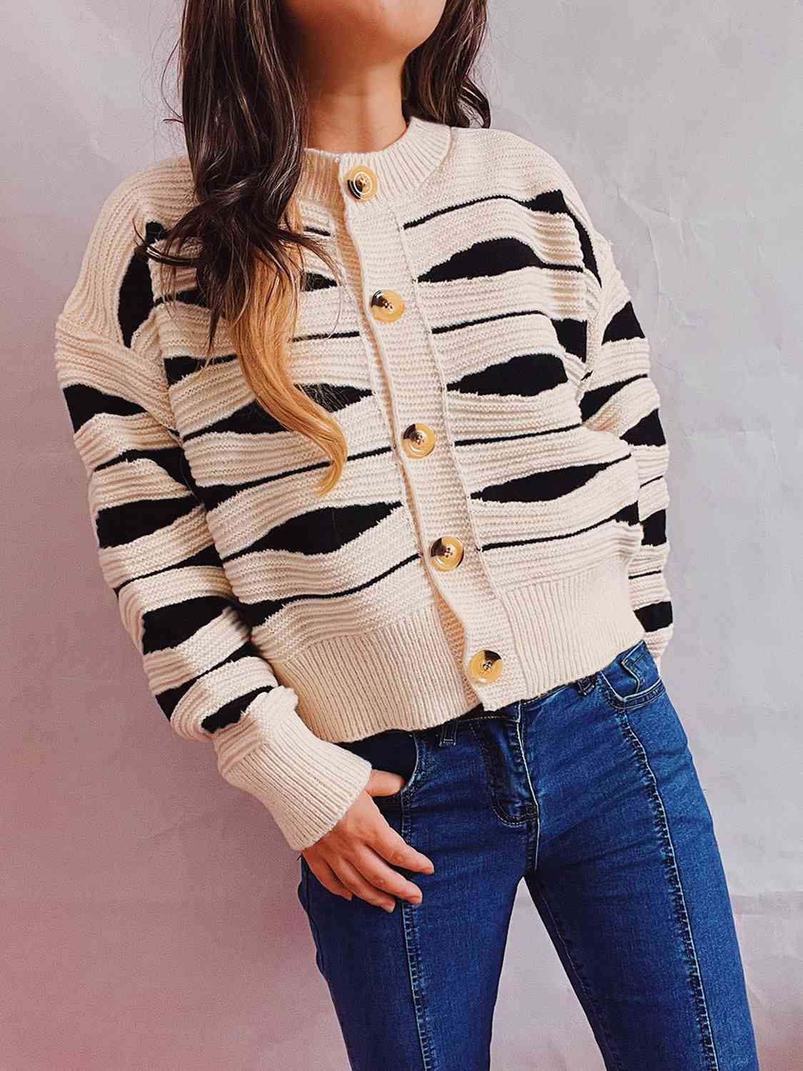 Color Block Button Front Cardigan - TRENDMELO