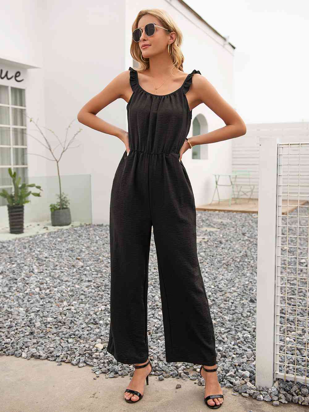 Round Neck Sleeveless Jumpsuit with Pockets - TRENDMELO