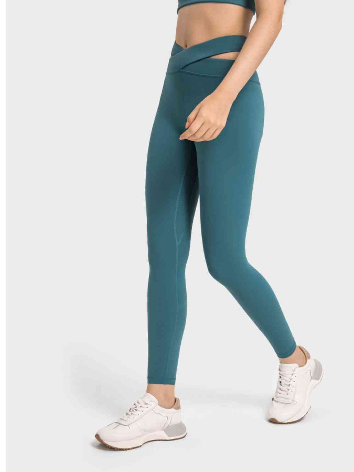 Crisscross Cutout Sports Leggings - TRENDMELO