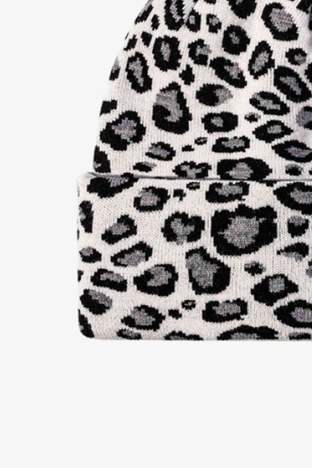 Leopard Pattern Cuffed Beanie - TRENDMELO