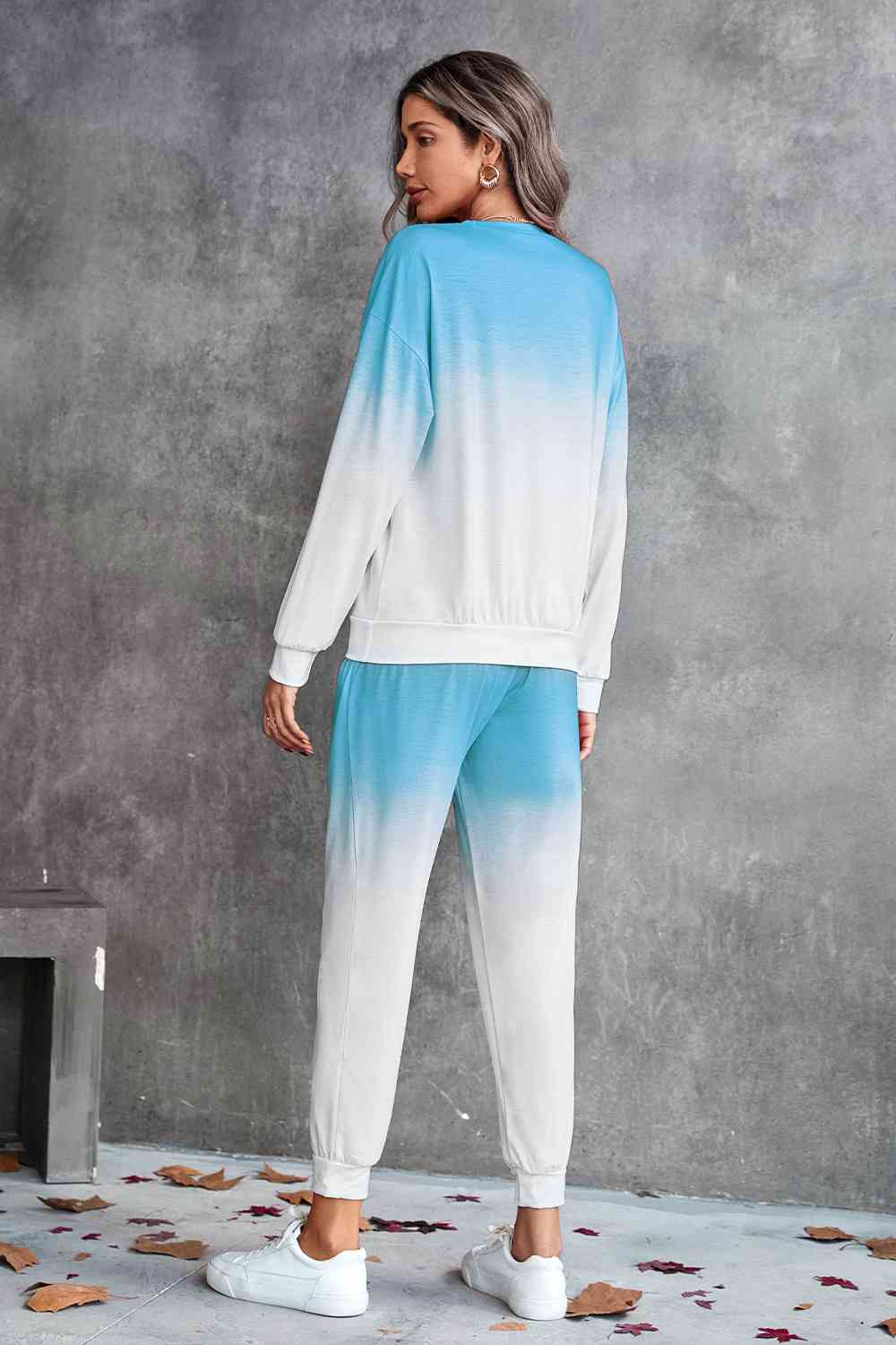 Gradient Round Neck Sweatshirt and Joggers Set - TRENDMELO