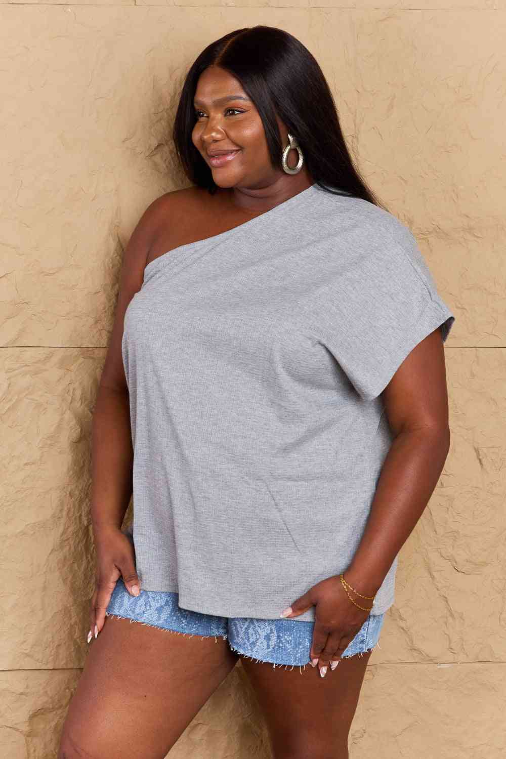 Ninexis in My Groove One Shoulder Loose Top - TRENDMELO