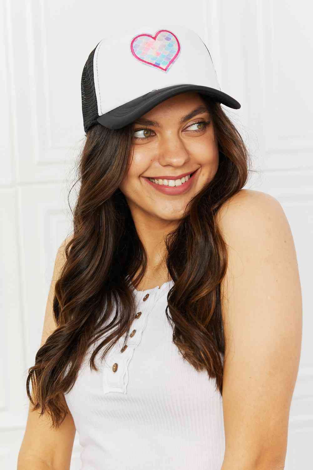 Fame Falling For You Trucker Hat in Black - TRENDMELO