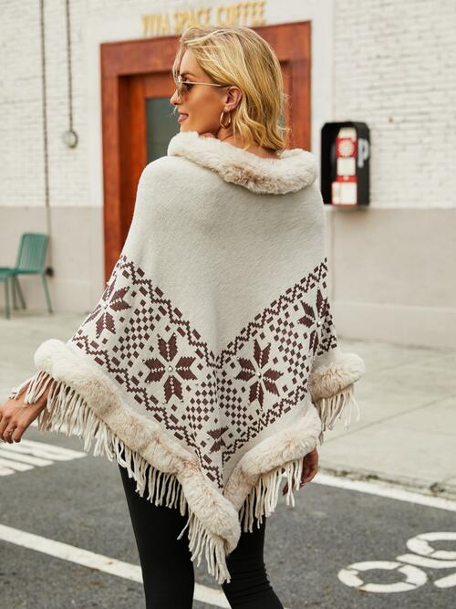 Fringe Geometric Cape Sleeve Poncho - TRENDMELO