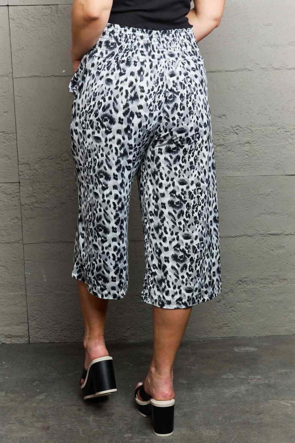 Ninexis Leopard High Waist Flowy Wide Leg Pants with Pockets - TRENDMELO