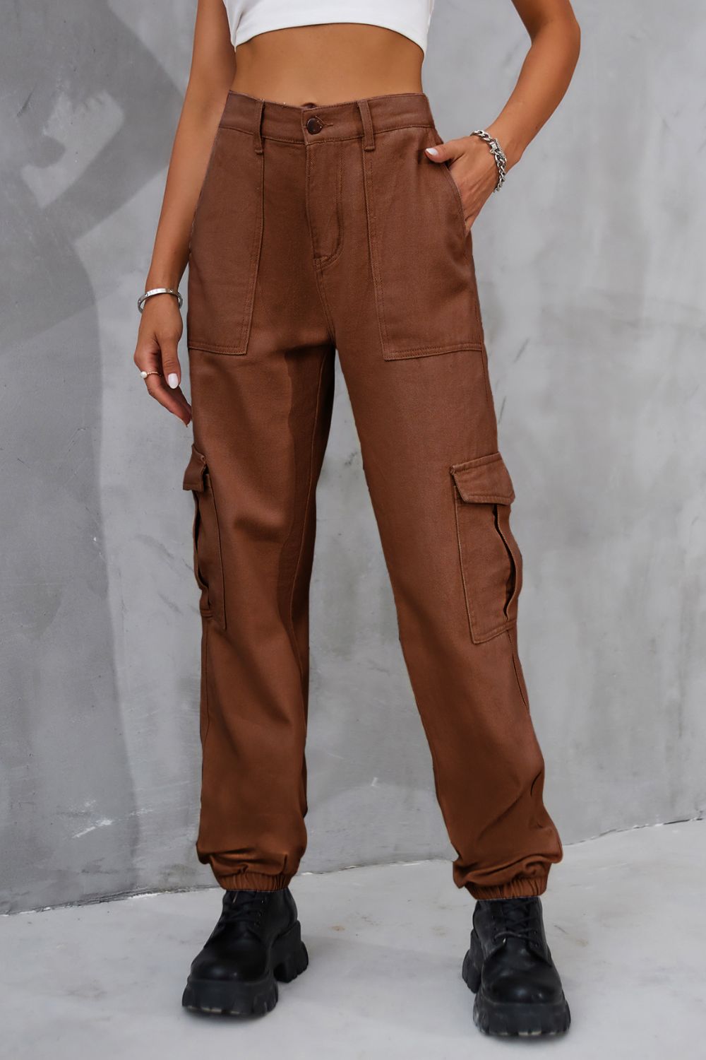 Buttoned High Waist Jeans with Pockets - TRENDMELO