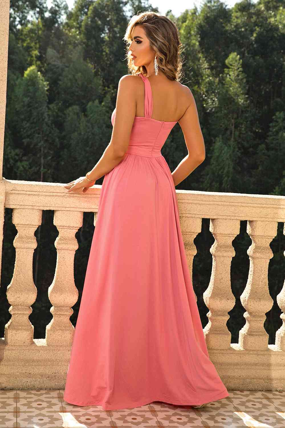 One-Shoulder Split Maxi Dress - TRENDMELO