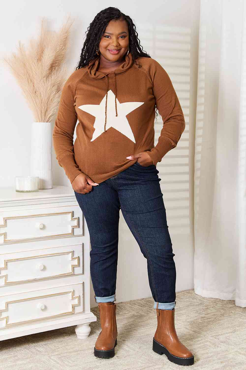 Heimish Full Size Star Graphic Hooded Sweater - TRENDMELO