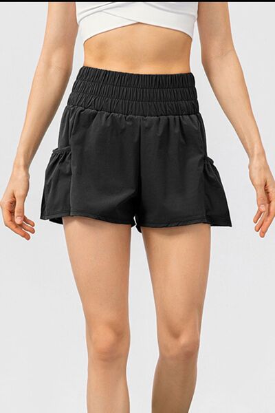 Elastic Waist Pocketed Active Shorts - TRENDMELO