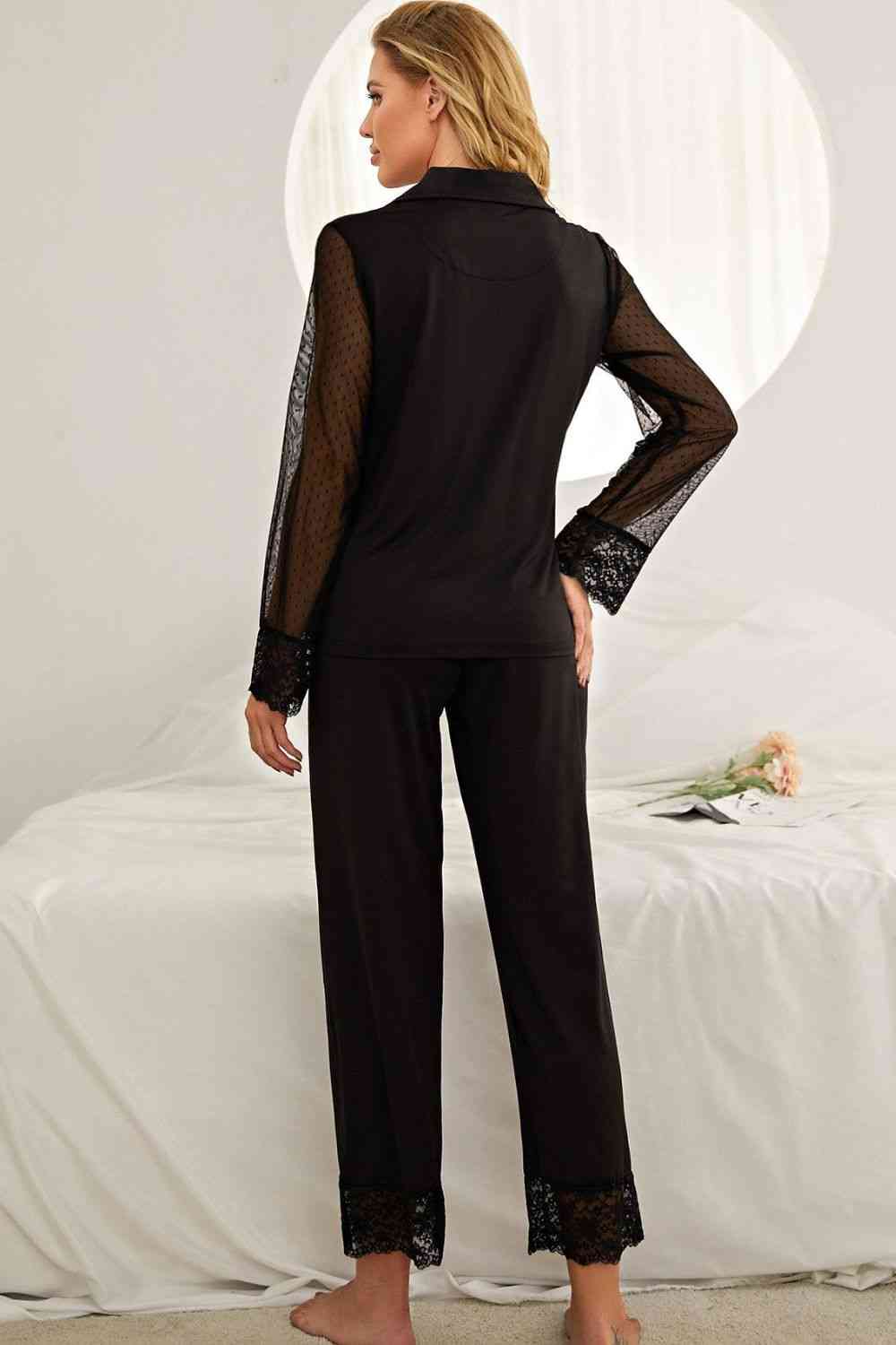 Spliced Lace Lapel Collar Pajama Set - TRENDMELO