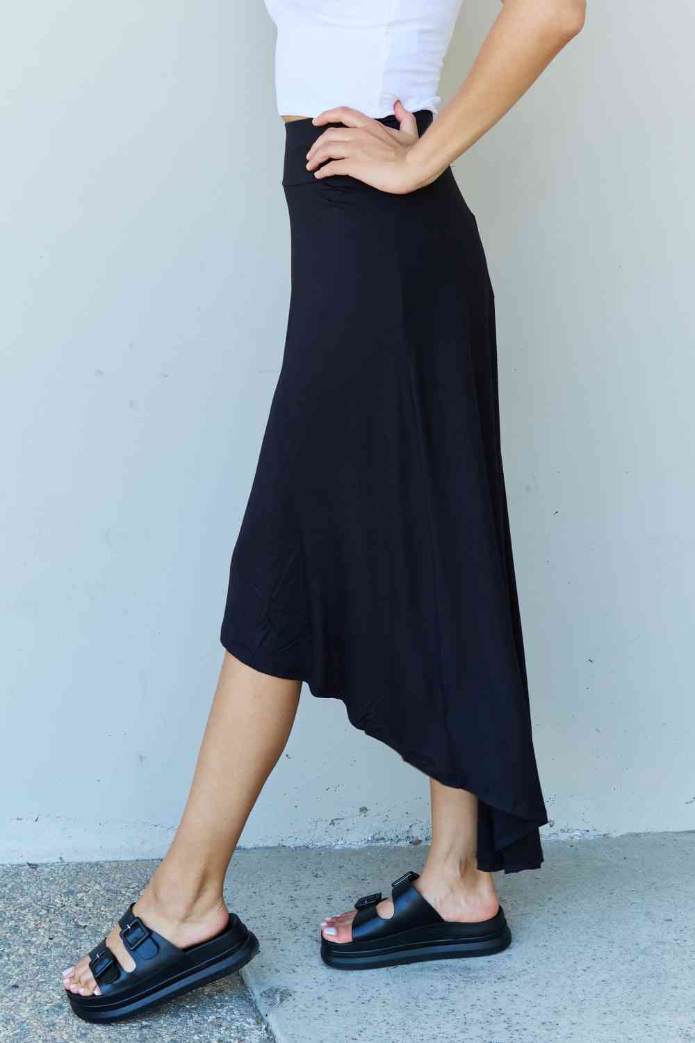 Ninexis First Choice High Waisted Flare Maxi Skirt in Black - TRENDMELO
