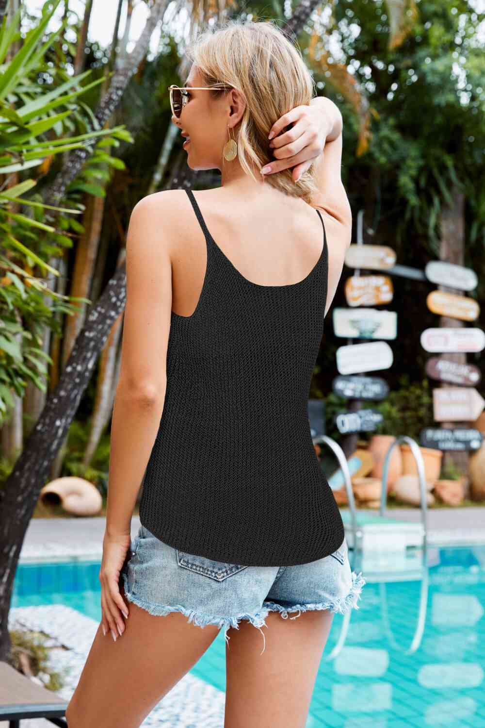 Scoop Neck Rib-Knit Cami - TRENDMELO