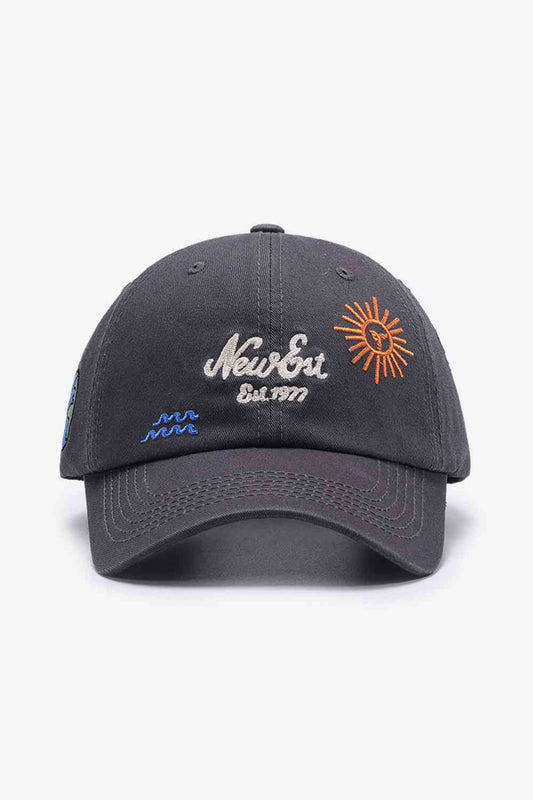 Contrast Embroidered Baseball Cap - TRENDMELO