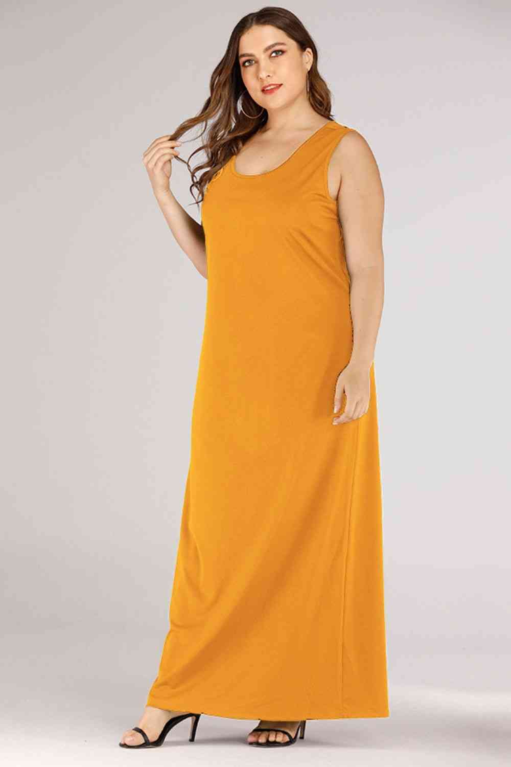 Plus Size Scoop Neck Maxi Tank Dress - TRENDMELO