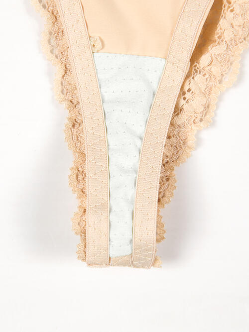 Full Size Lace Detail Shaping Shorts - TRENDMELO