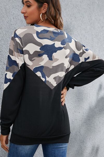 Camouflage Round Neck Long Sleeve Sweatshirt - TRENDMELO