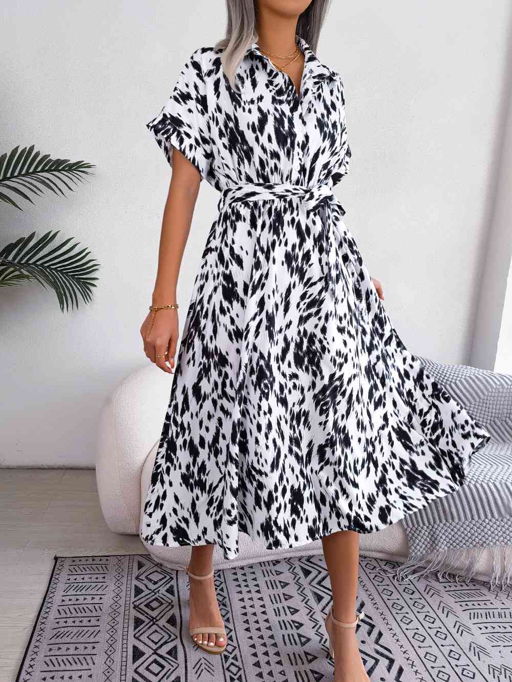 Printed Collared Neck Short Sleeve Tie Waist Dress - TRENDMELO