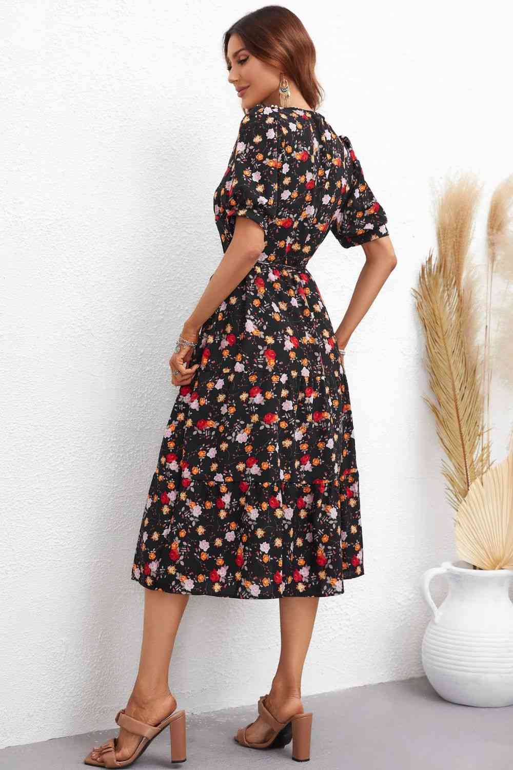 Floral Collared Neck Puff Sleeve Dress - TRENDMELO