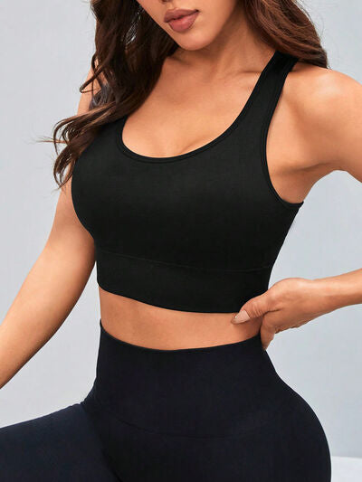 Cutout Racerback Scoop Neck Active Tank - TRENDMELO