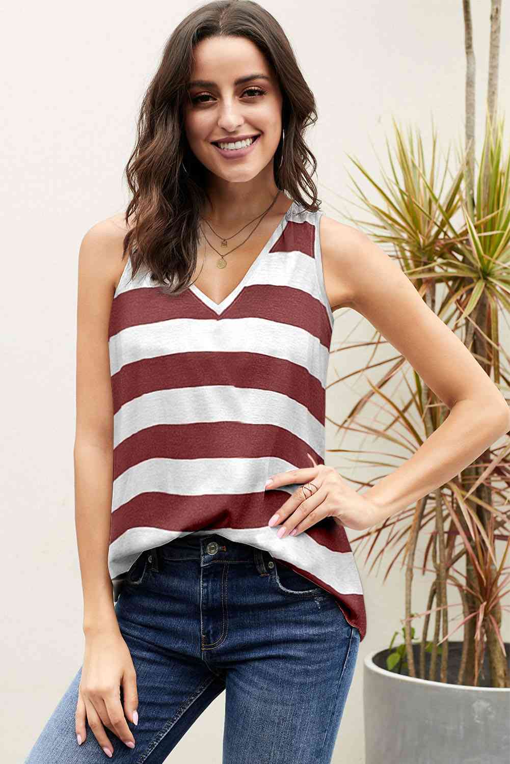 Striped V-Neck Tank - TRENDMELO