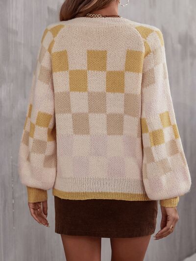 Checkered V-Neck Lantern Sleeve Sweater - TRENDMELO