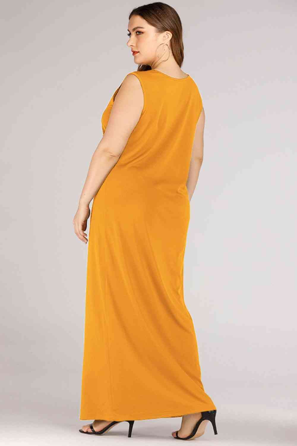 Plus Size Scoop Neck Maxi Tank Dress - TRENDMELO