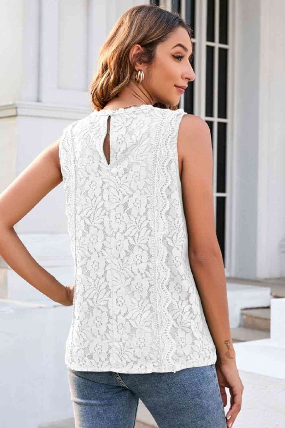 Lace V-Neck Tank - TRENDMELO