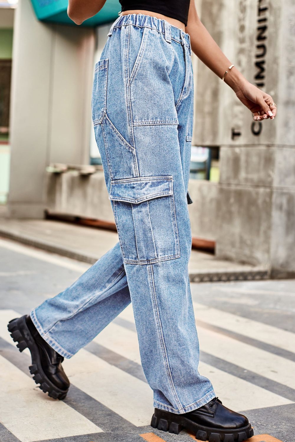 Loose Fit Long Pants with Pockets - TRENDMELO