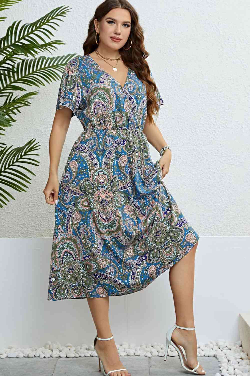 Printed Flutter Sleeve Midi Dress - TRENDMELO