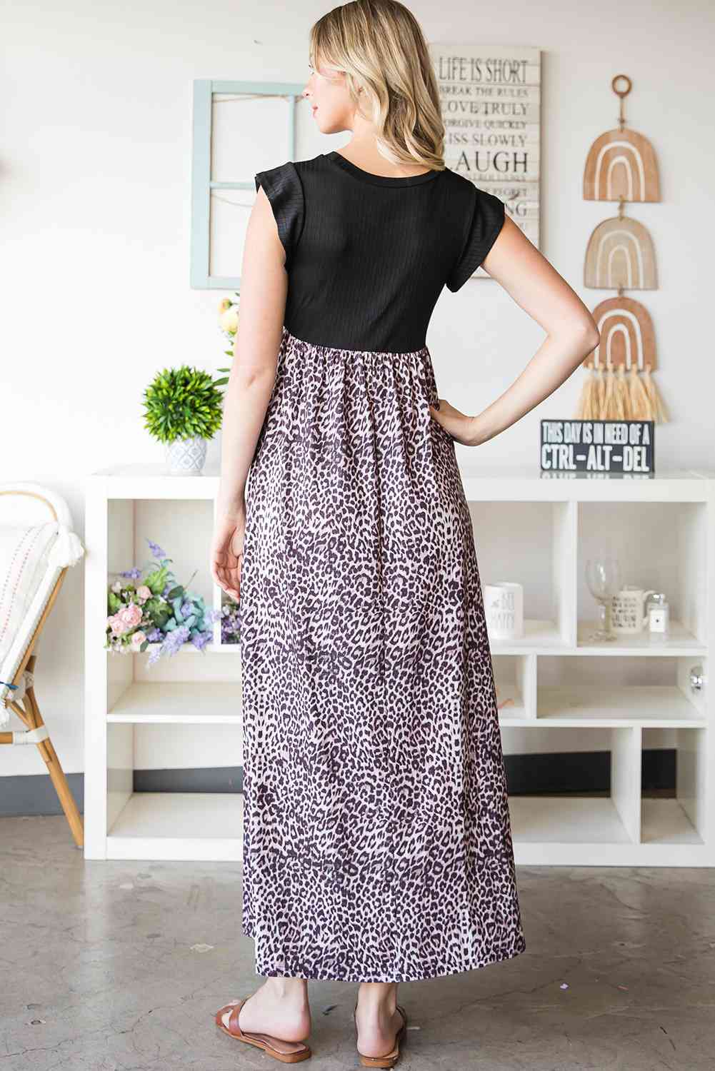Leopard Print Round Neck Maxi Dress with Pockets - TRENDMELO