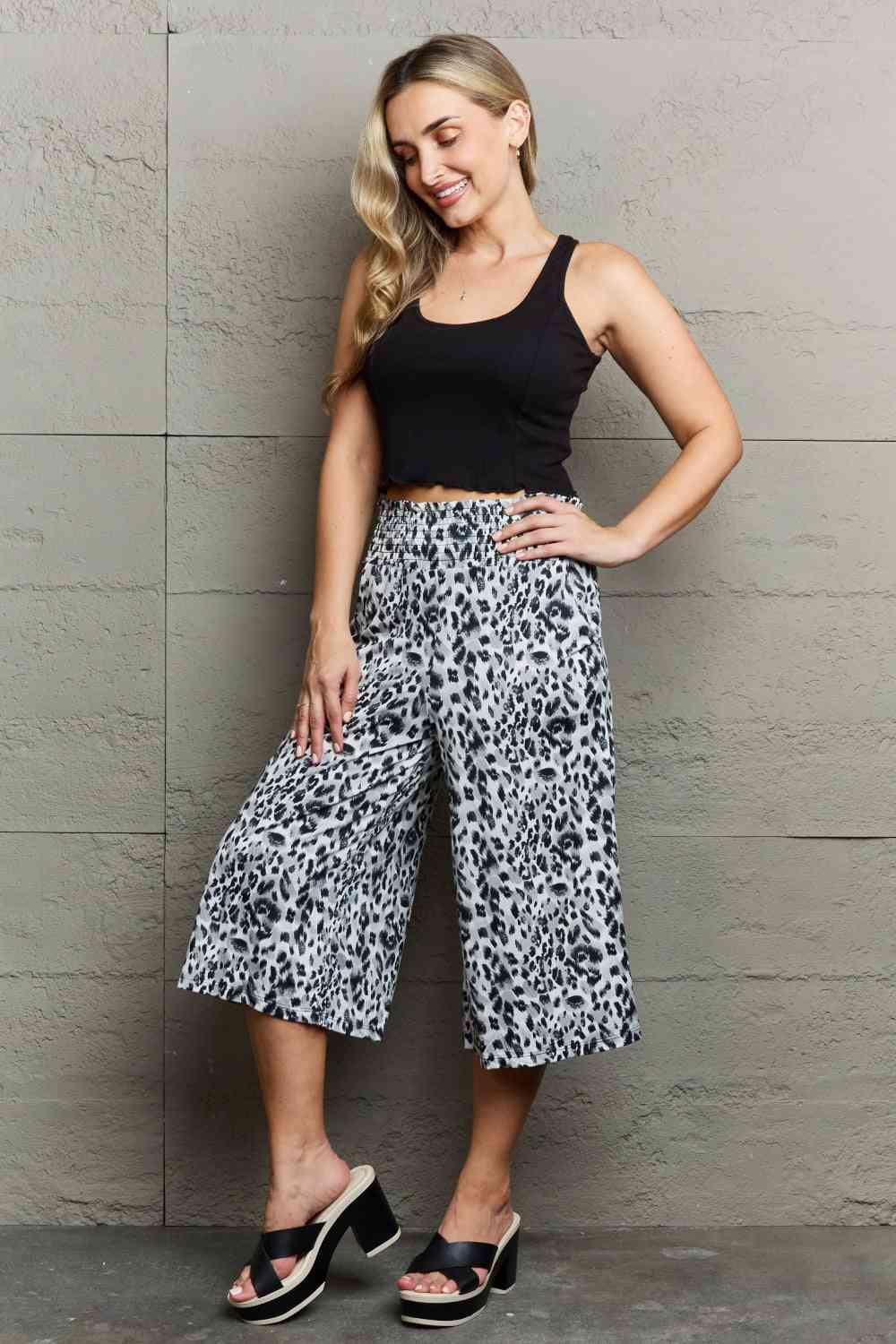 Ninexis Leopard High Waist Flowy Wide Leg Pants with Pockets - TRENDMELO