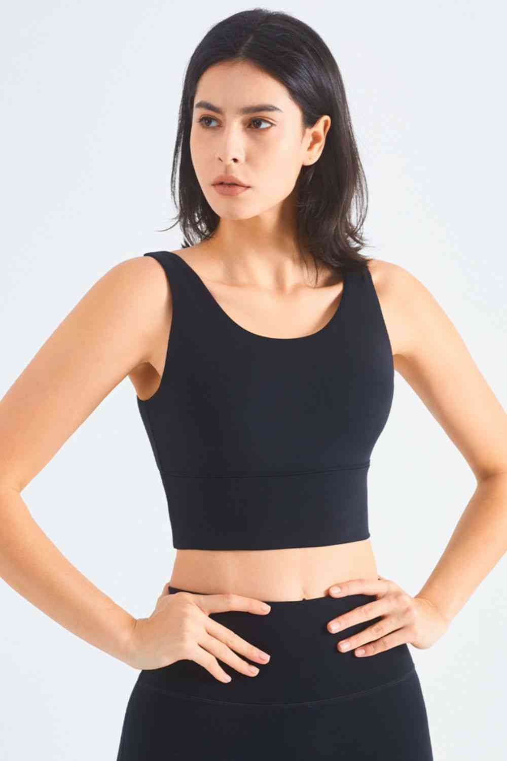 V-Back Sports Bra - TRENDMELO