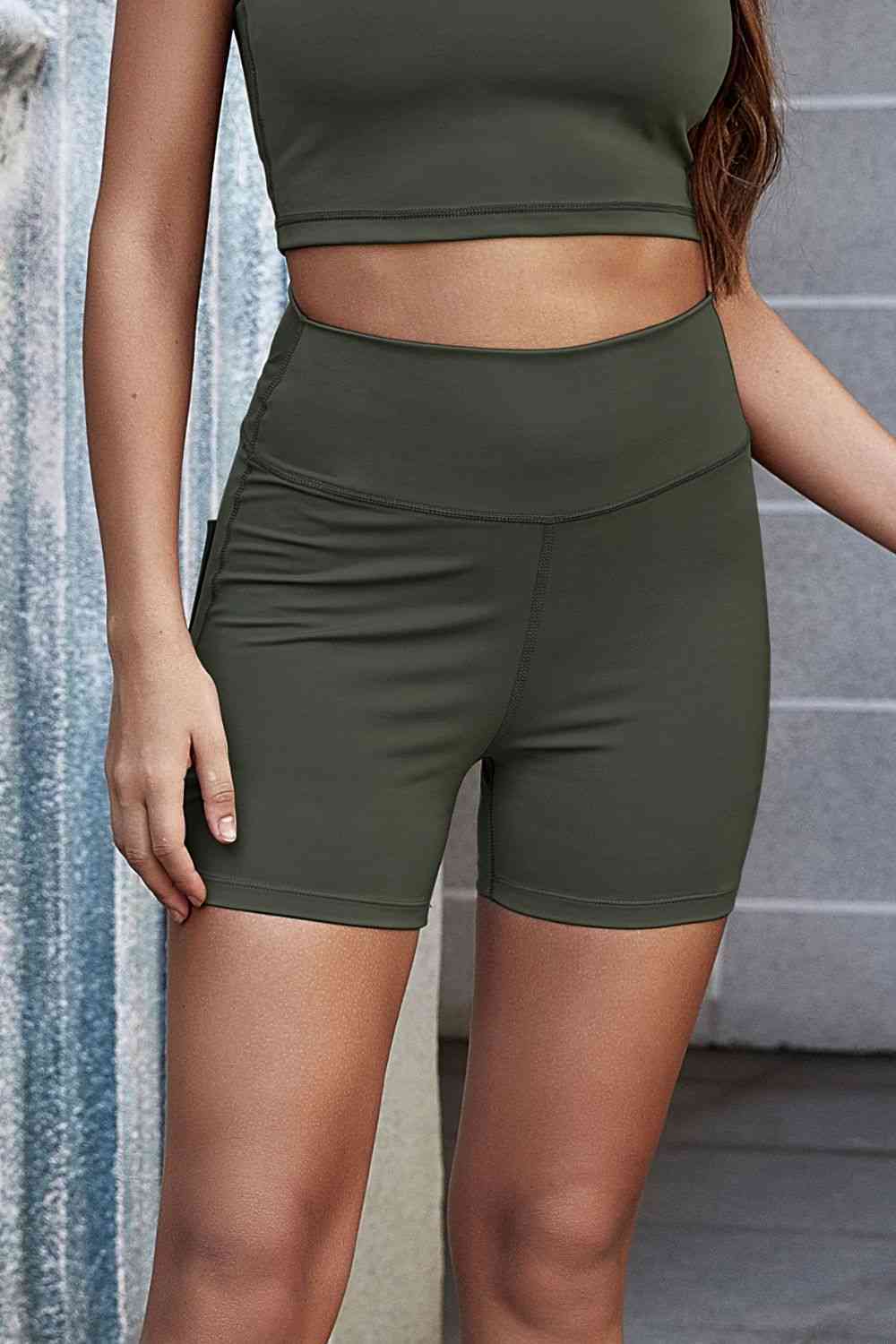 Exposed Seam Decorative Button Yoga Shorts - TRENDMELO